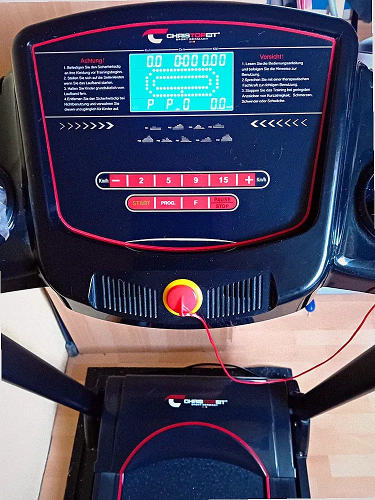 Christopeit TM 300 elektrisches Laufband 15 km/h, 15 Programme, schwarz/rot