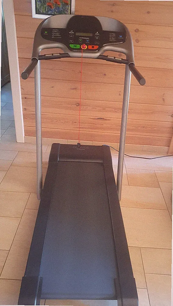 Domyos Elektrisches Laufband, Klappbar, T520A