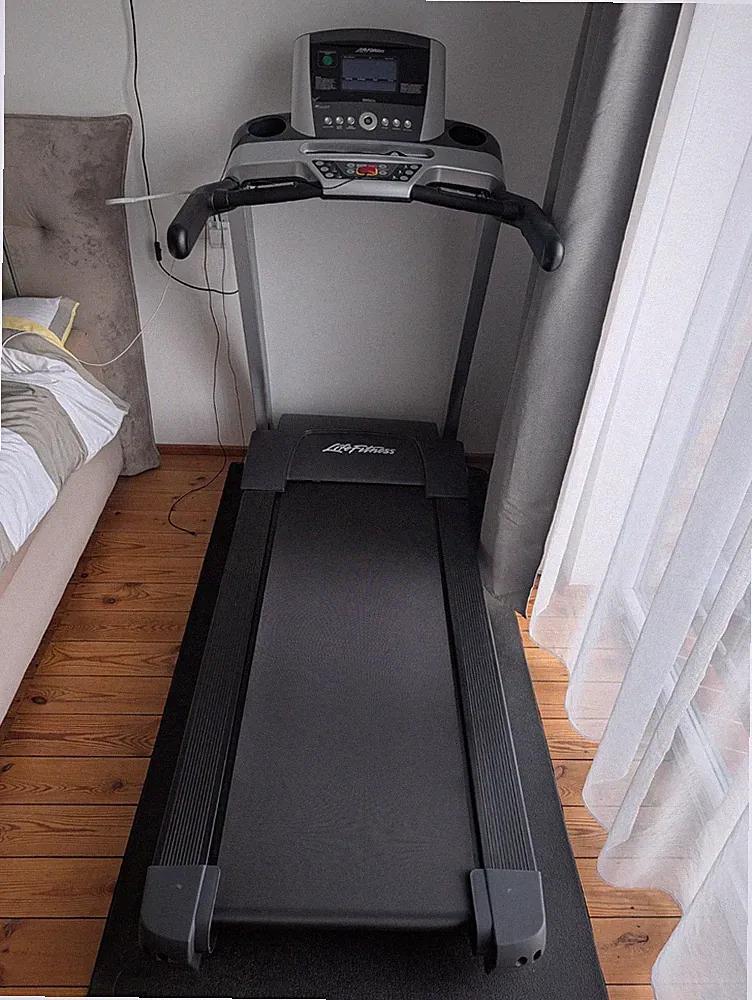 Elektrisches Laufband, Klappbar, 150kg Belastbarkeit