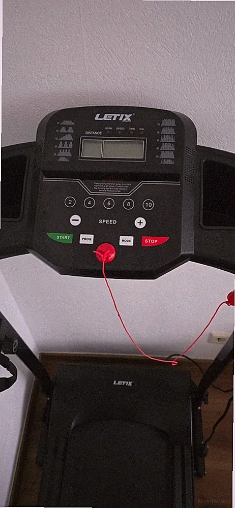 Laufband Elektrisch Klappbar, 10 Km/H, LCD Display, Puls, 120 Kg Belastbarkeit