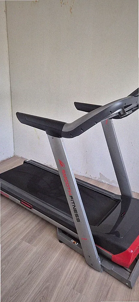 Laufband für zuhause klappbar Smooth Fitness 6,75e