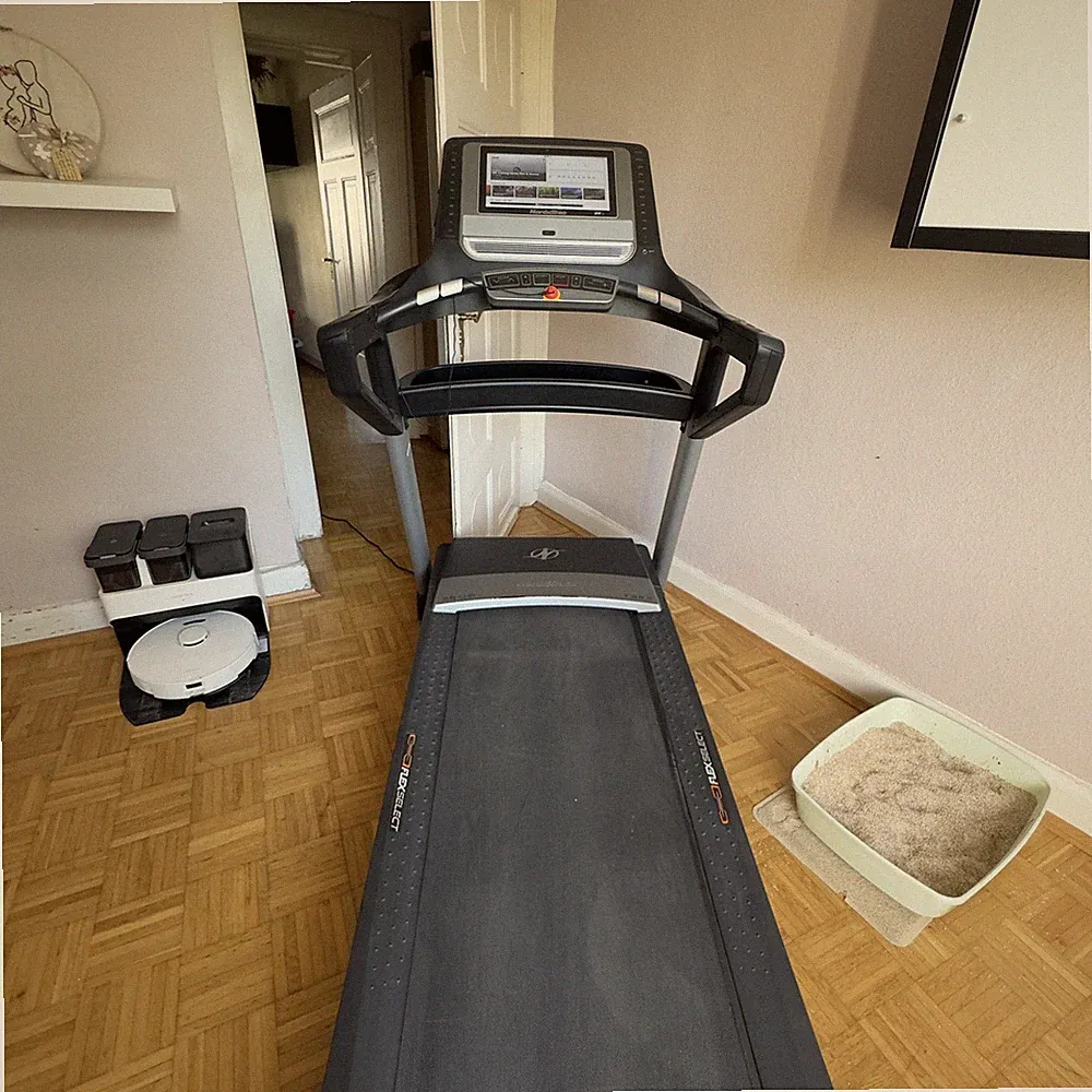 Laufband NordicTrack T 9.5 S ( Neupreis 2300 Euro)