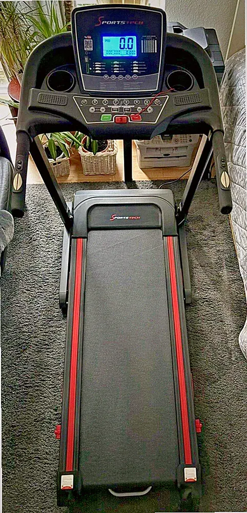 Laufband SportsTech F31 ,sehr guter Zustand, klappbar, Wie neu.