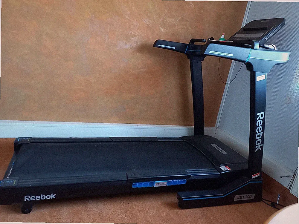 Laufband viele Programme klappbar Reebok bis 120 kg
