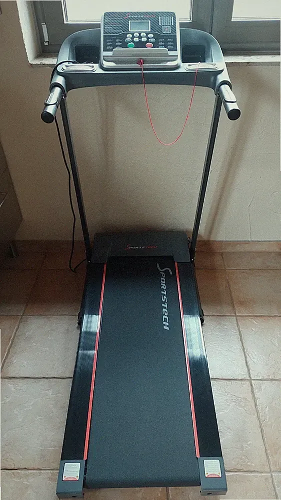 Sportstech Laufband Modell F 10 wie NEU, TOP Gerät, in 64673 Zwingenberg