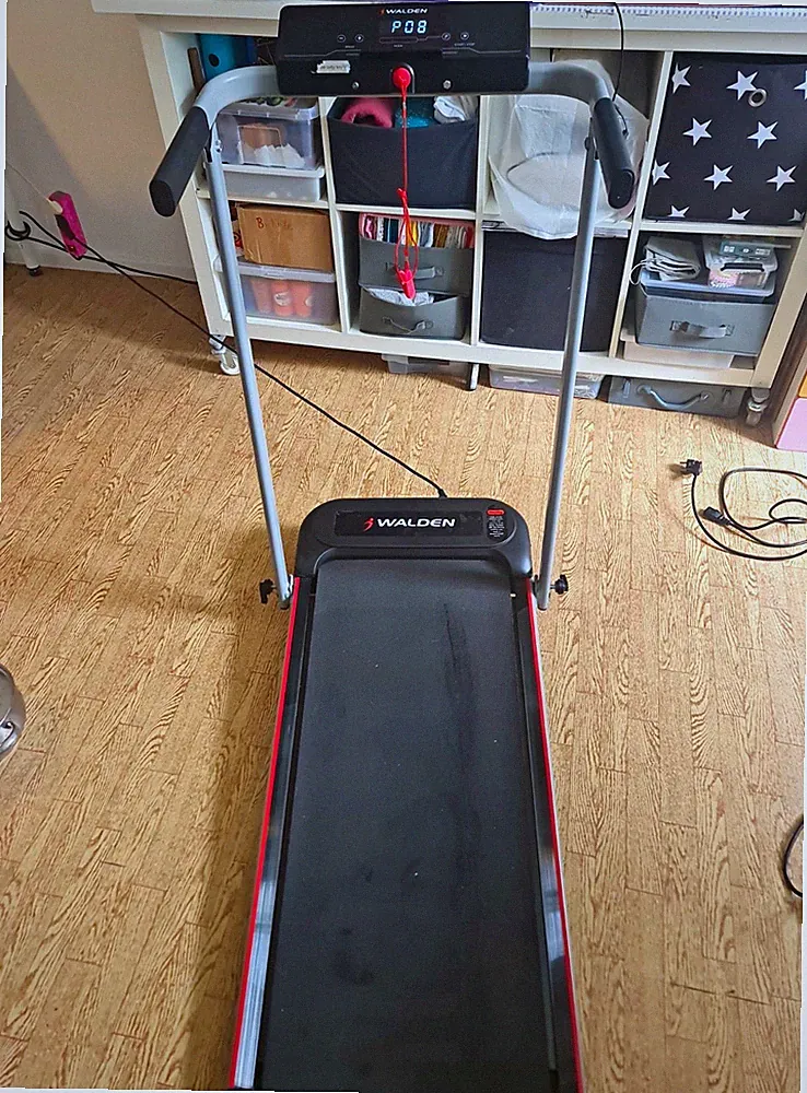 WALDEN F2800 elektrisches klappbares Laufband 10 km/h, 8 Programme, Heim